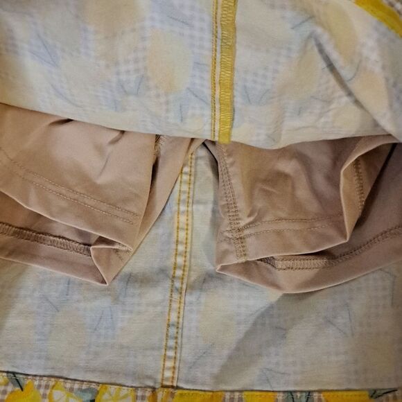 Lands' End lemons skorts size 6 tall - Picture 3 of 6